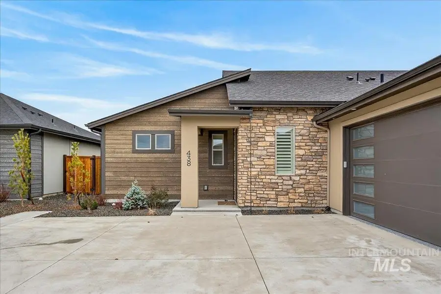 438 S Big Star Ln, Eagle, ID 83616 - #3