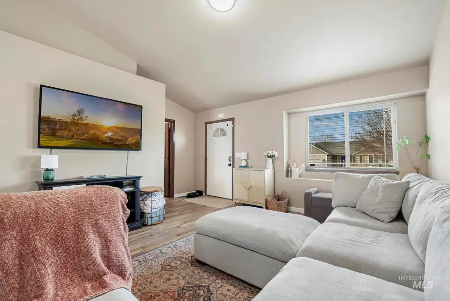 1508 N Cedar Street, Jerome, ID 83338 - #3