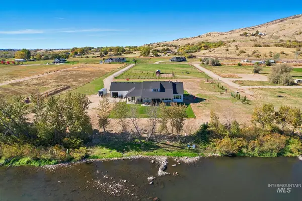 3890 Birch Lane, Emmett, ID 83617
