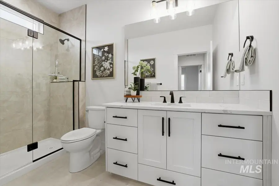 9372 S Sapper Hill Ave, Kuna, ID 83634 - #3