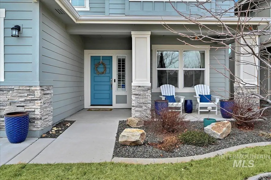 7713 S Wagons West Avenue, Boise, ID 83716 - #3