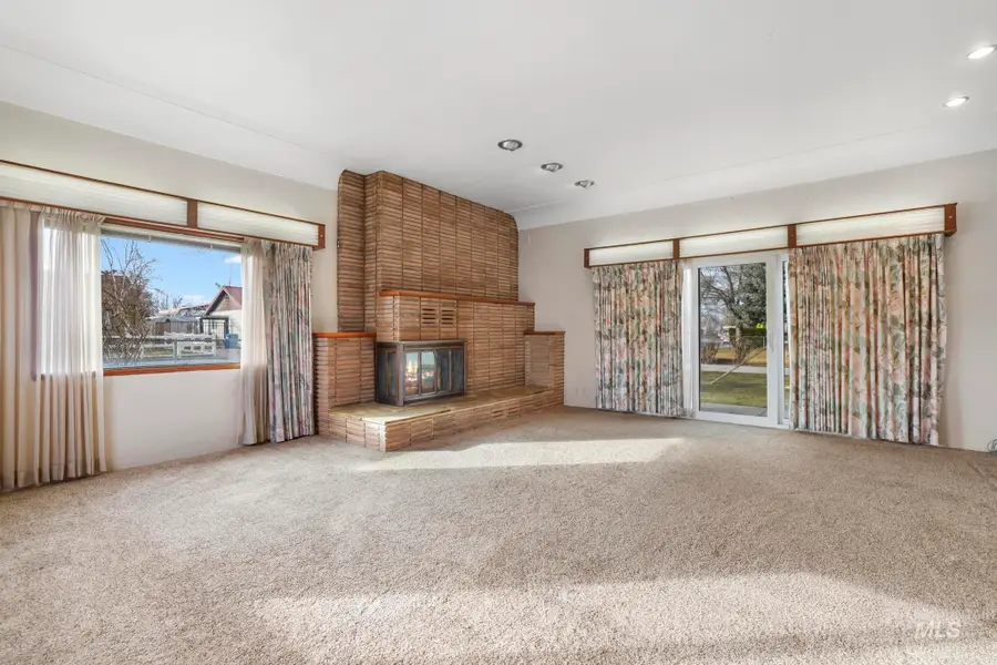 320 Locust St, Twin Falls, ID 83301 - #2