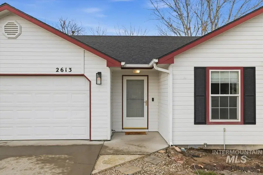 2613 S Canyon St, Nampa, ID 83686 - #2