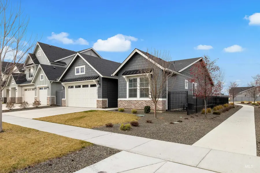 18285 N Arch Haven Way, Nampa, ID 83687 - #3