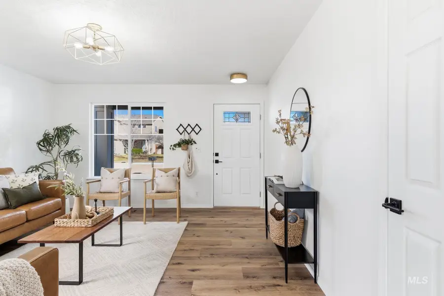 19613 Commonwealth Ave, Caldwell, ID 83605 - #3