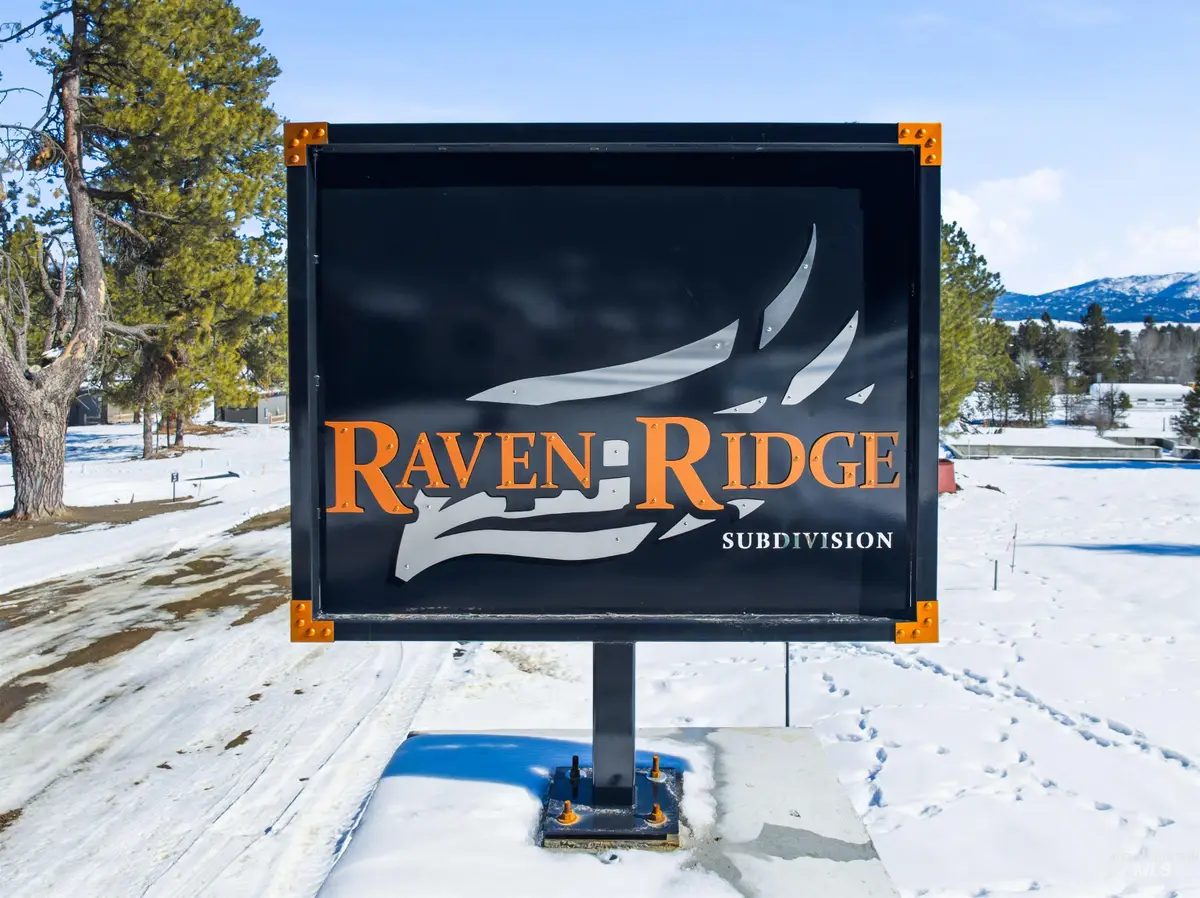 129 Raven Loop, Cascade, ID 83611 - #1