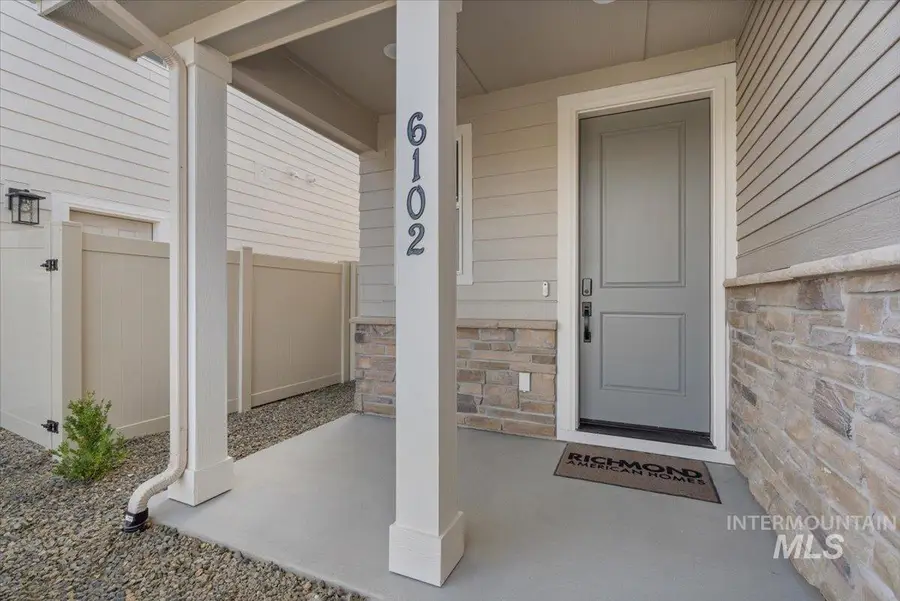 6102 N Senita Hills Ave, Meridian, ID 83646 - #2