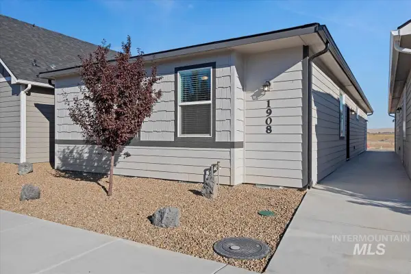 1858 Enterprise Street, Mountain Home, ID 83647
