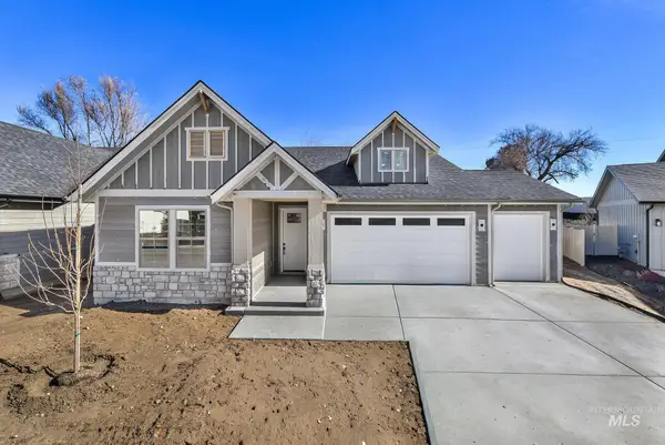 1720 N Green Pine Ln, Star, ID 83669