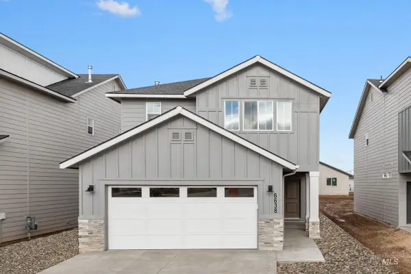 6638 W Black Butte Dr, Meridian, ID 83646