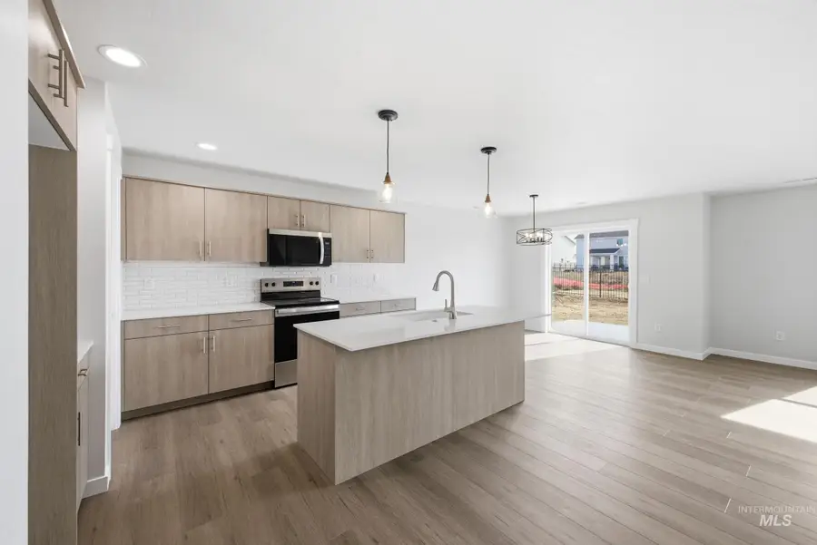 6751 W Redwood Creek Dr, Meridian, ID 83646 - #3