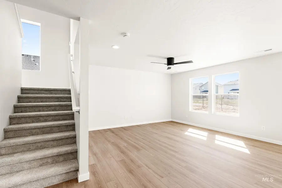 6733 W Redwood Creek Dr, Meridian, ID 83646 - #2