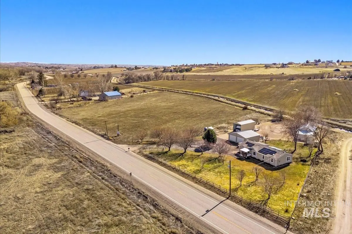 12571 Lake Shore Dr, Nampa, ID 83686 - #1