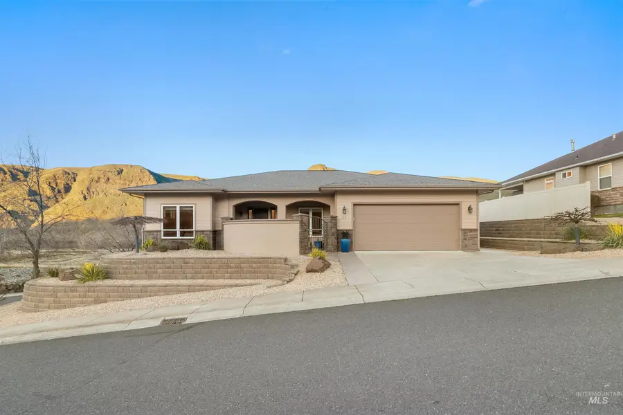 31 Riverpoint Dr, Asotin, WA 99402 - #2