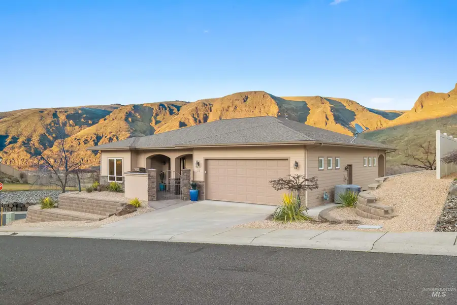 31 Riverpoint Dr, Asotin, WA 99402 - #3