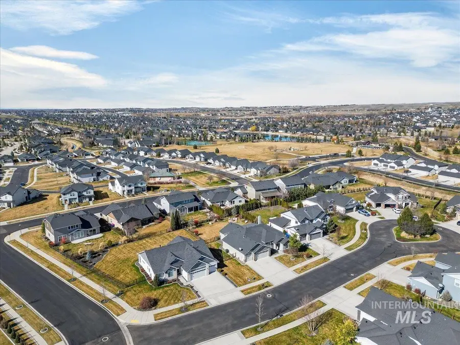 1145 N Foudy Lane, Eagle, ID 83616 - #3