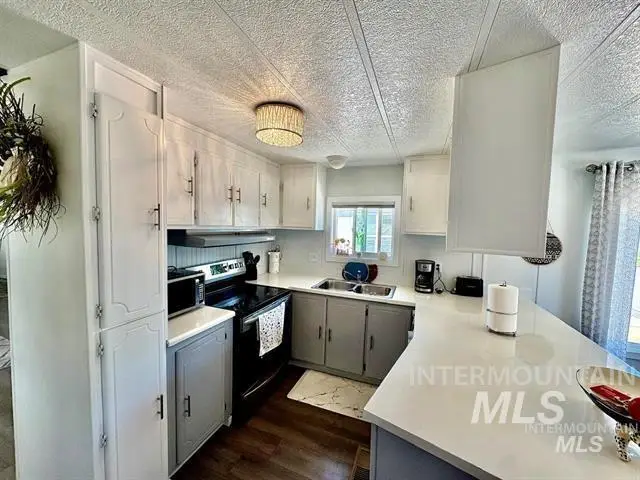 5573 Fairfax Ln, Boise, ID 83714 - #3