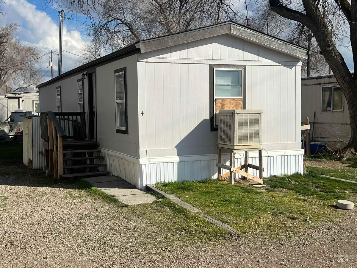 1570 Sunset Strip #4, Mountain Home, ID 83647 - #1