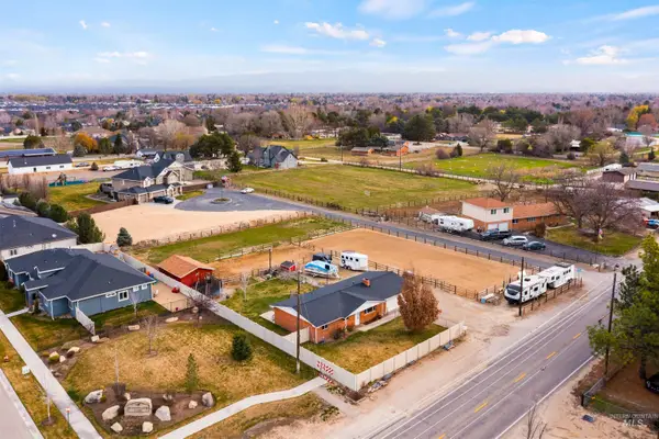 3890 E Victory Rd, Meridian, ID 83642