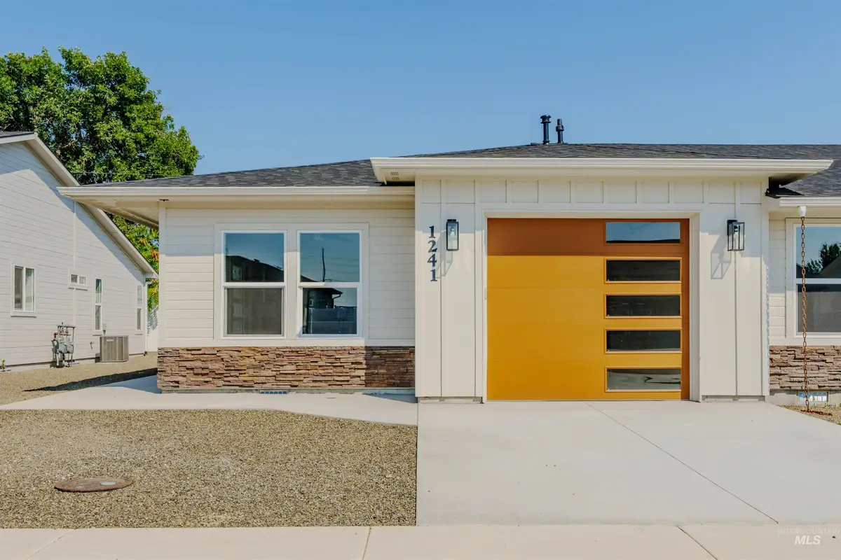 1241 Phillips Circle, Ontario, OR 97914 - #1