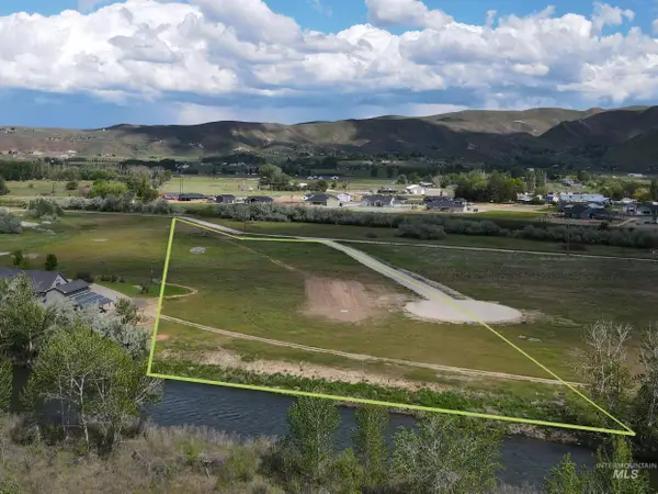 2475 River Ranch, Emmett, ID 83617