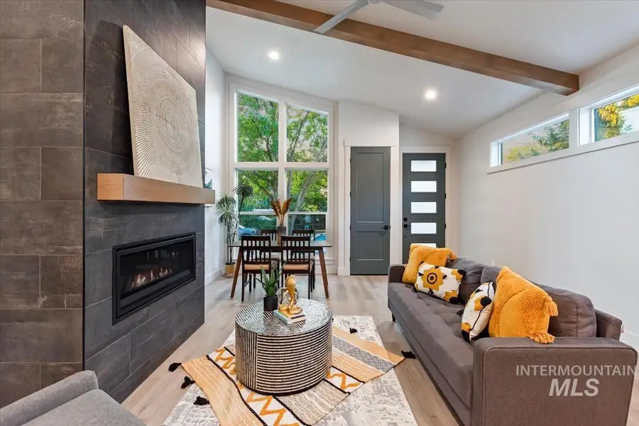 2306 N 29th St, Boise, ID 83703 - #2