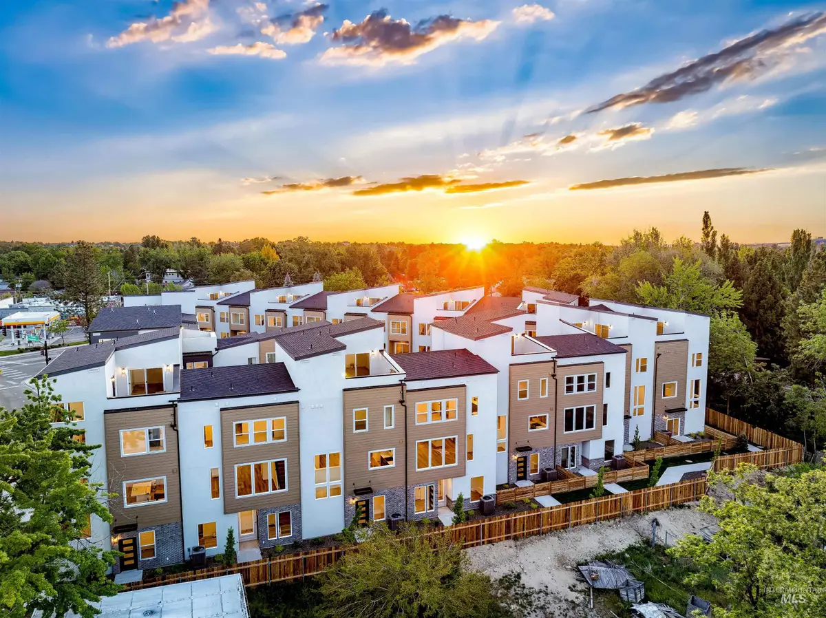 116 E Pennsylvania St, Boise, ID 83706 - #1