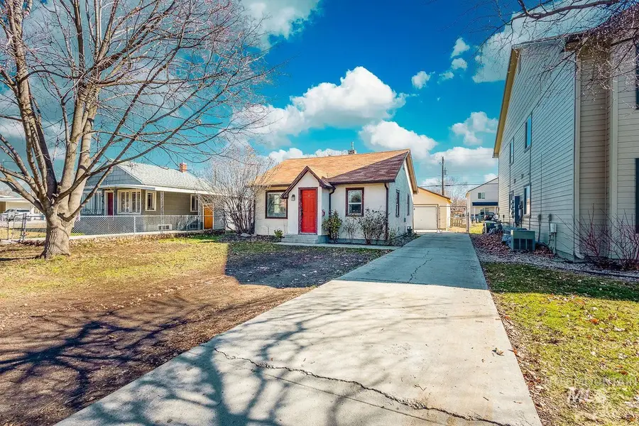 608 S Fern Street, Nampa, ID 83686 - #2