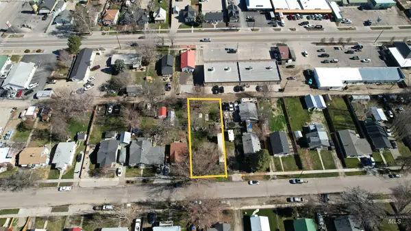 804 S Commercial, Emmett, ID 83617