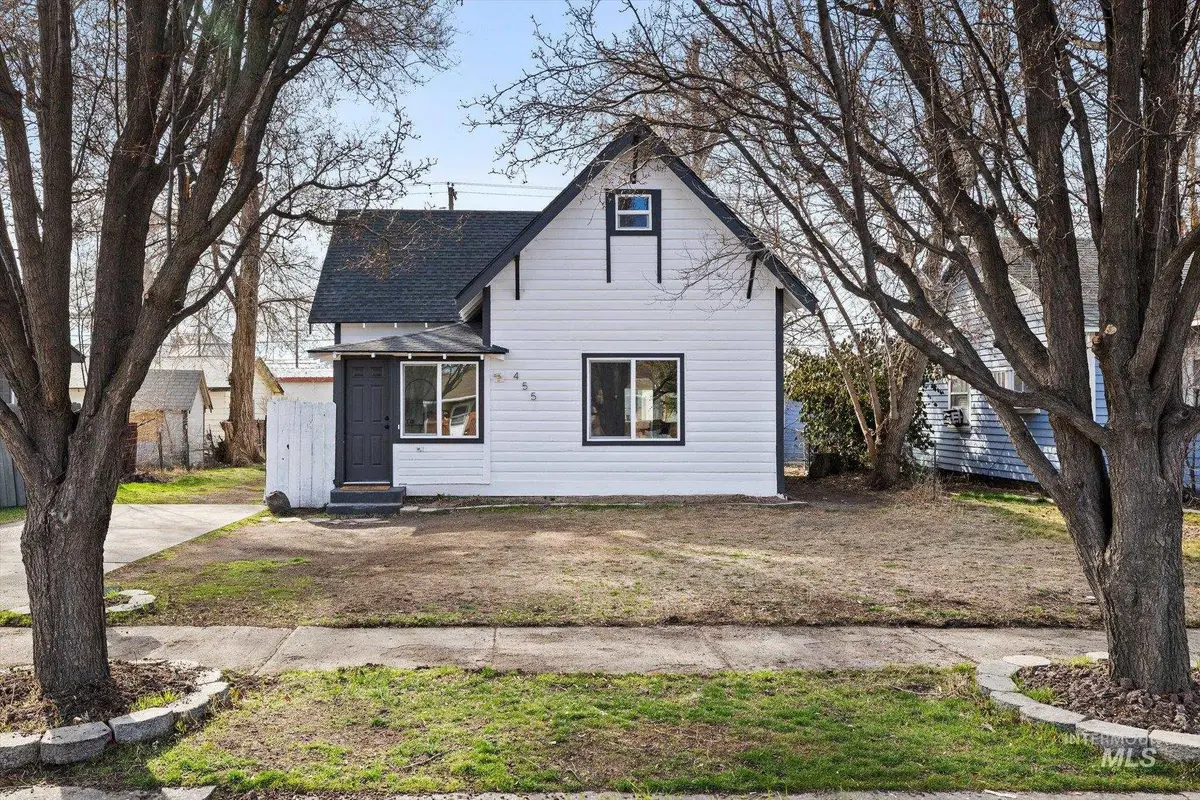 455 S 2nd E, Mountain Home, ID 83647 - #1