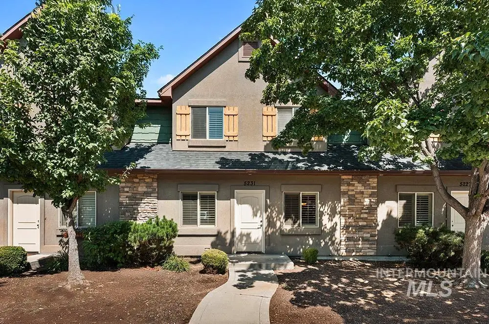 5231 W Morris Hill Rd, Boise, ID 83706 - #1