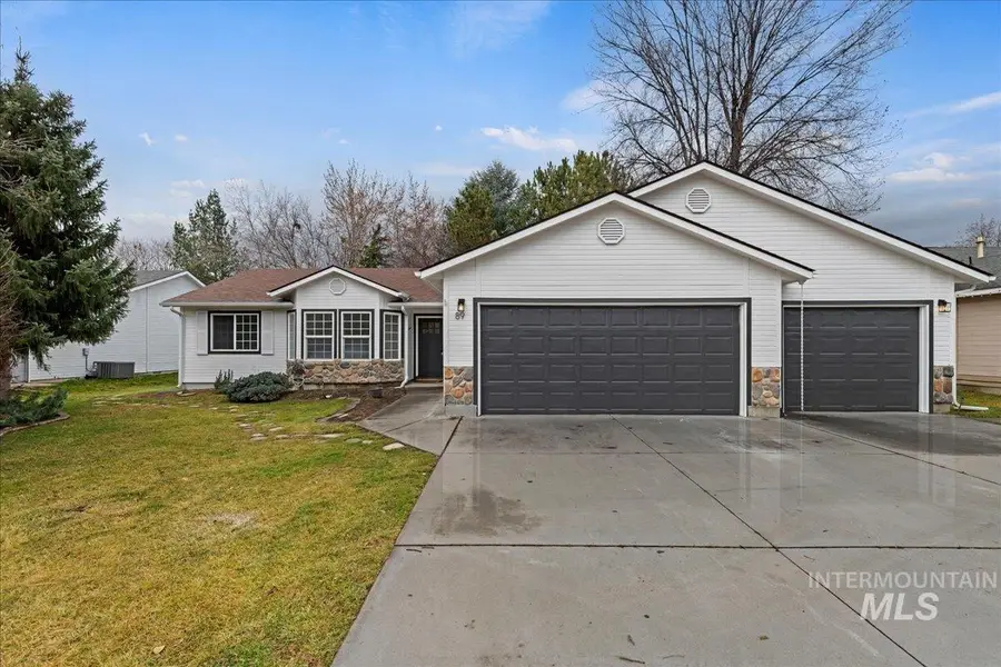 89 S Firwood Ave, Eagle, ID 83616 - #3