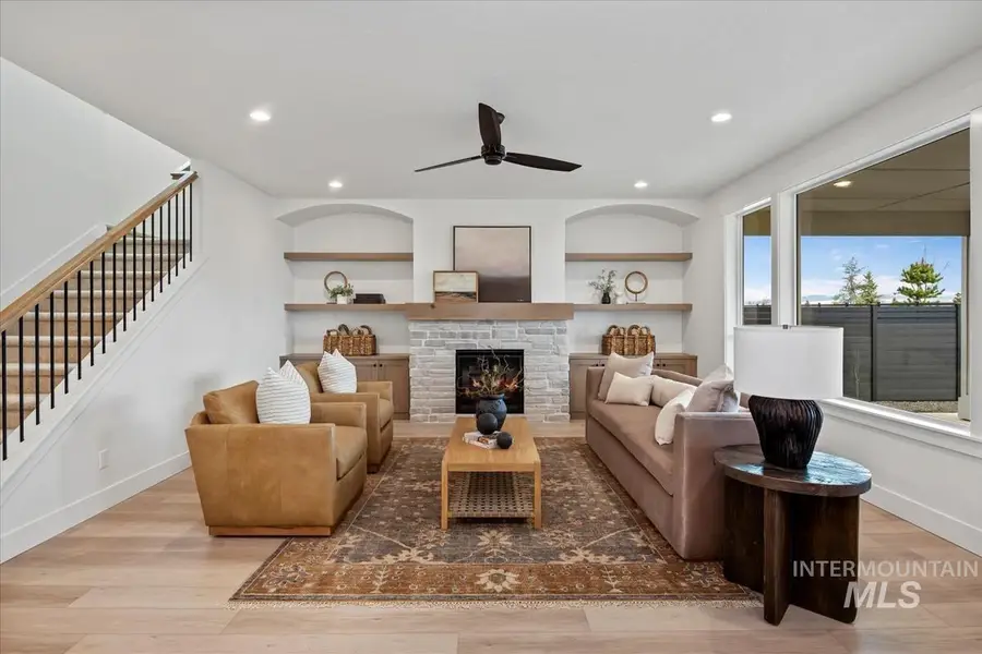 4702 N Wooley Creek Ave, Meridian, ID 83646 - #2