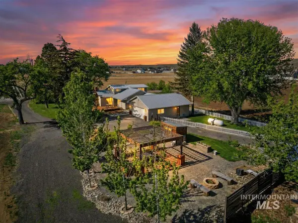 1233 E Idaho Blvd, Emmett, ID 83617