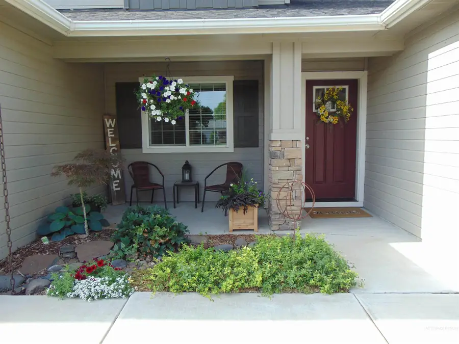 983 South Street, Vale, OR 97918 - #3