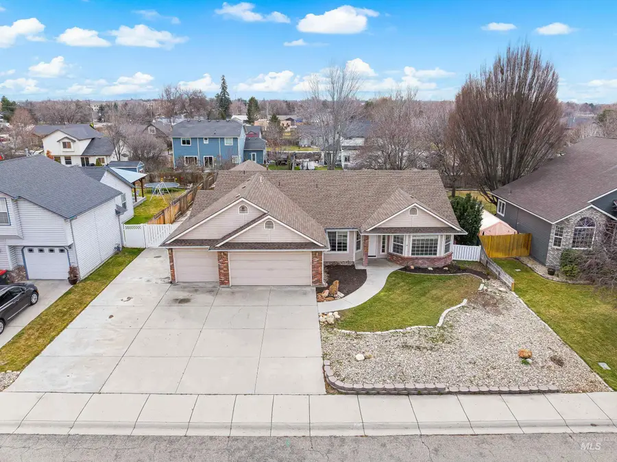 95 W Claire St, Meridian, ID 83646 - #3