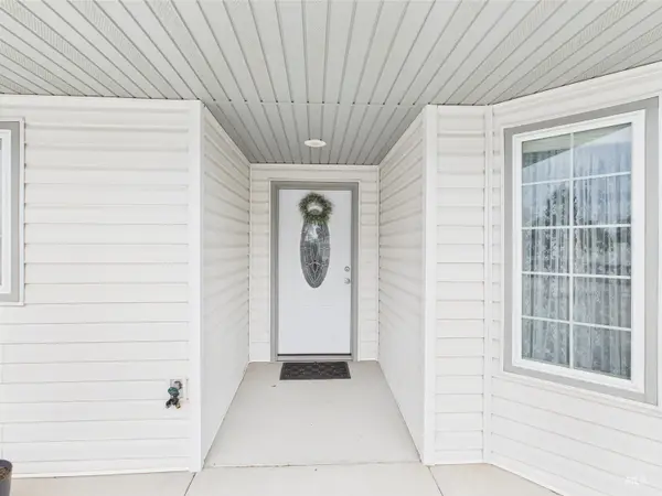 11 N 3rd West Street, Paul, ID 83347