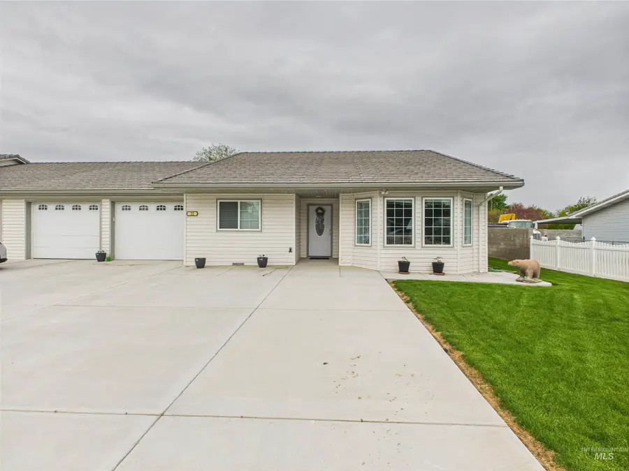 11 N 3rd West Street, Paul, ID 83347 - #2