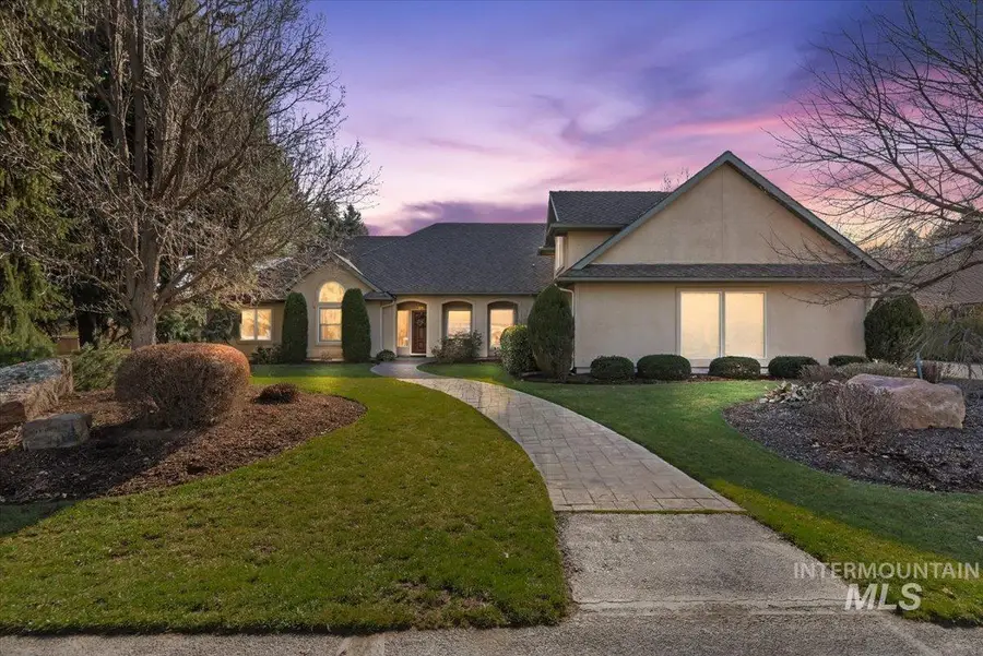 9041 W Woodglade Ln, Garden City, ID 83714 - #2