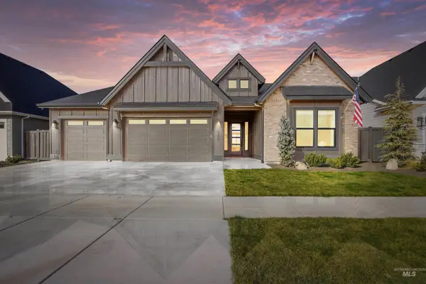 4530 W Durango Dr, Meridian, ID 83646