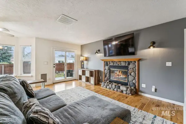 6803 W Russett St, Boise, ID 83704