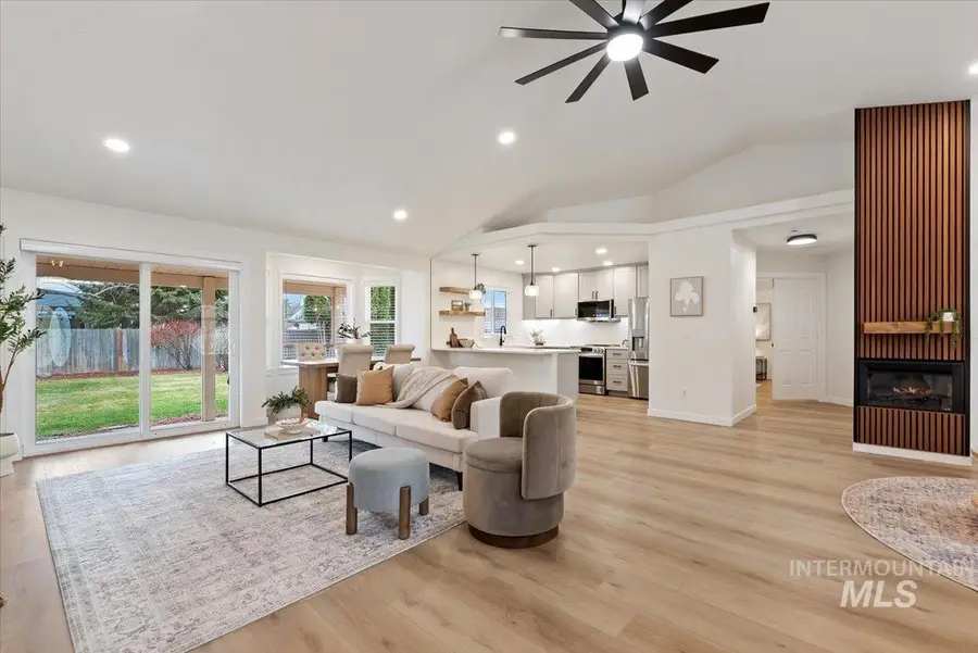 435 Bitterbrush Ave, Nampa, ID 83686 - #2