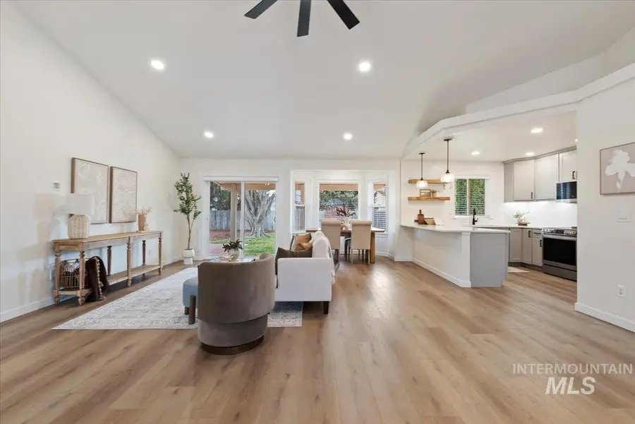 435 Bitterbrush Ave, Nampa, ID 83686 - #3