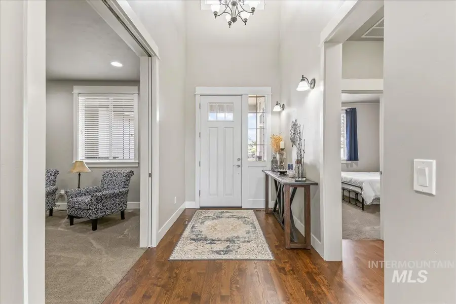 4113 W Wolf Rapids St, Meridian, ID 83646 - #3