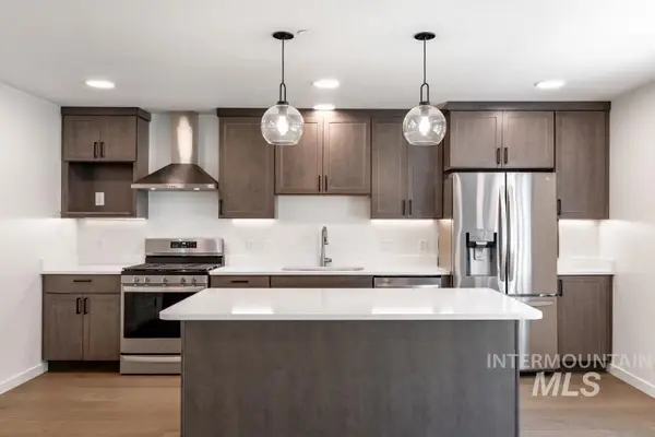 115 N Almon #104, Moscow, ID 83843