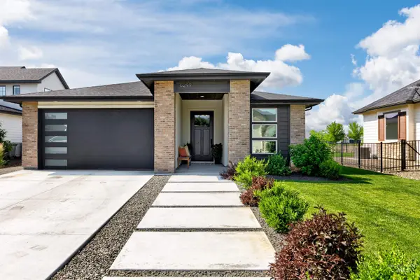 6299 Chateau Ct, Star, ID 83669