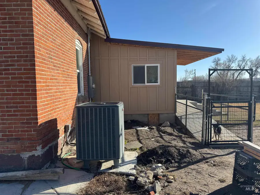 145 N Lincoln, Oakley, ID 83346 - #3