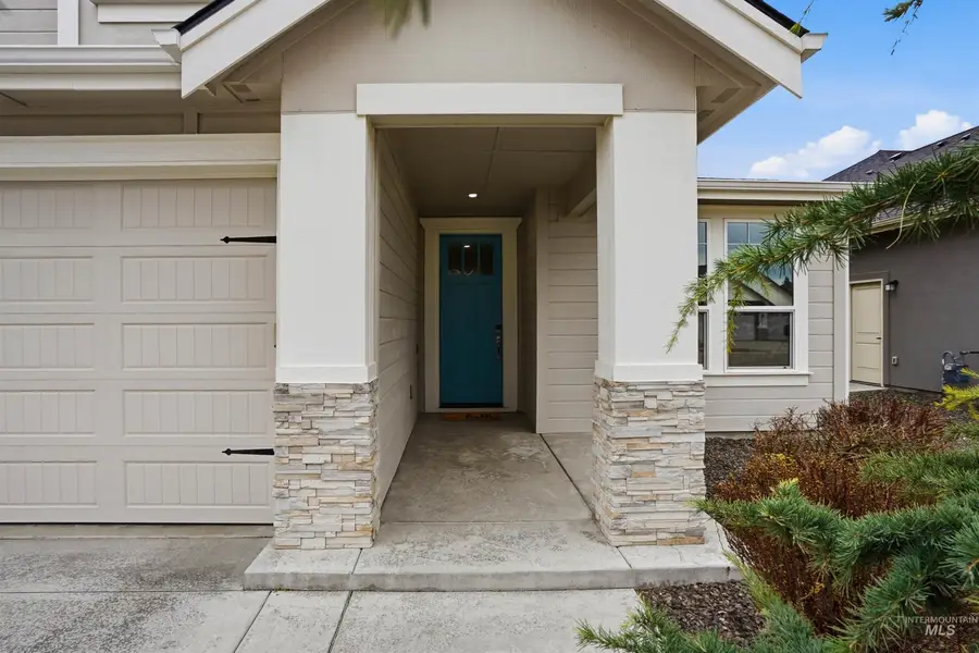 5322 S Palatino Ave, Meridian, ID 83642 - #3