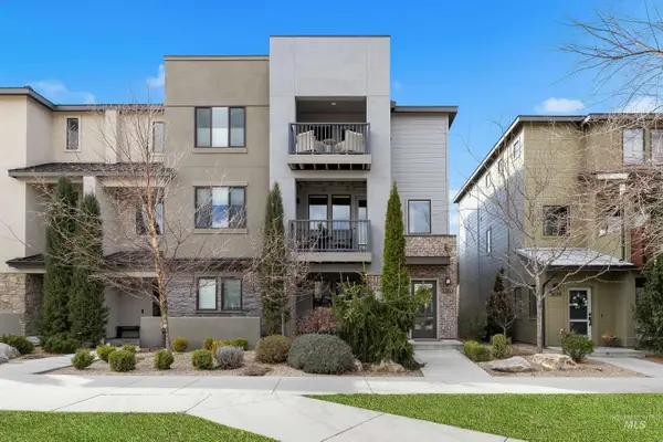 3707 E Parkcenter Blvd, Boise, ID 83716