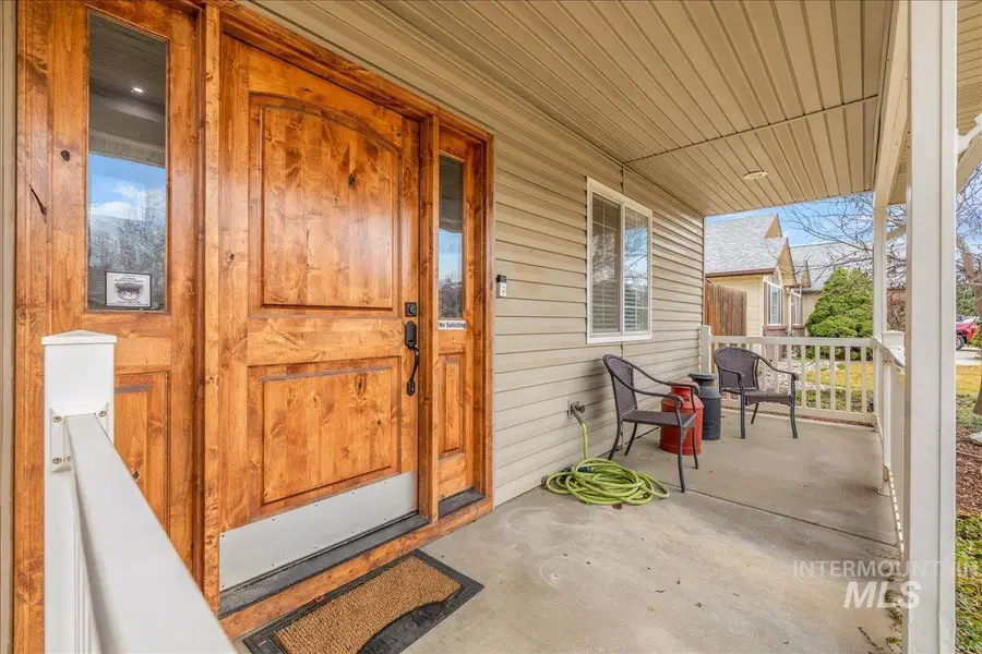 3534 N Summerpark Ave, Meridian, ID 83646 - #2